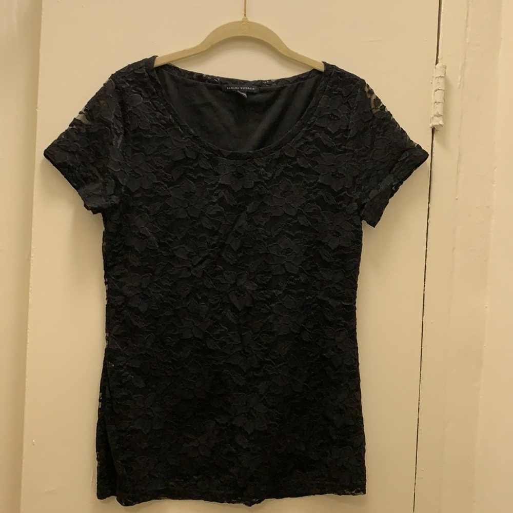 Banana Republic Lace short sleeve top